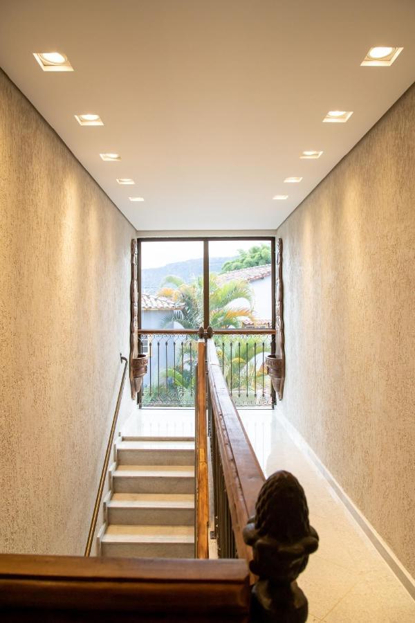 ESPAÇO 250 - Apto mobiliado, 3 quartos, sendo uma suíte, banheiro social, cozinha completa, sala de estar, ar condicionado, tv e internet Tiradentes Extérieur photo