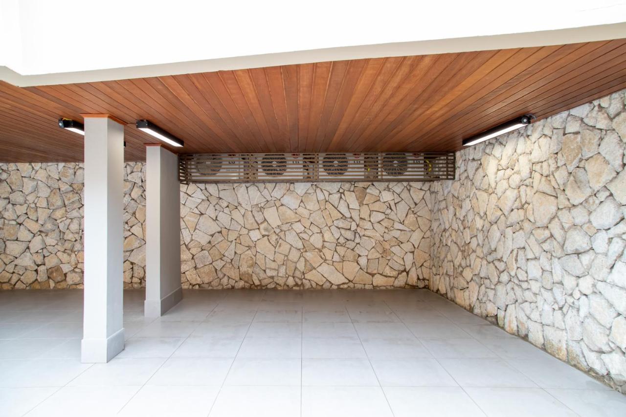 ESPAÇO 250 - Apto mobiliado, 3 quartos, sendo uma suíte, banheiro social, cozinha completa, sala de estar, ar condicionado, tv e internet Tiradentes Extérieur photo